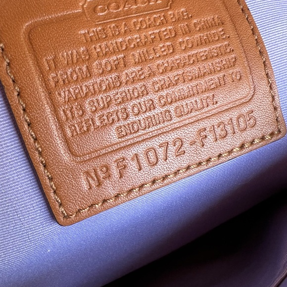 Coach women purse - Picture 12 of 12